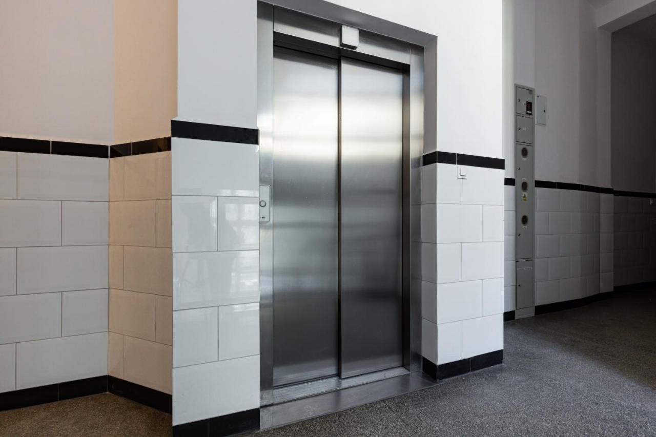 Apartment Warsaw Boduena By Renters Prestige エクステリア 写真